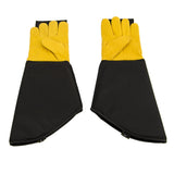 Handschuhe mit Bissplatten